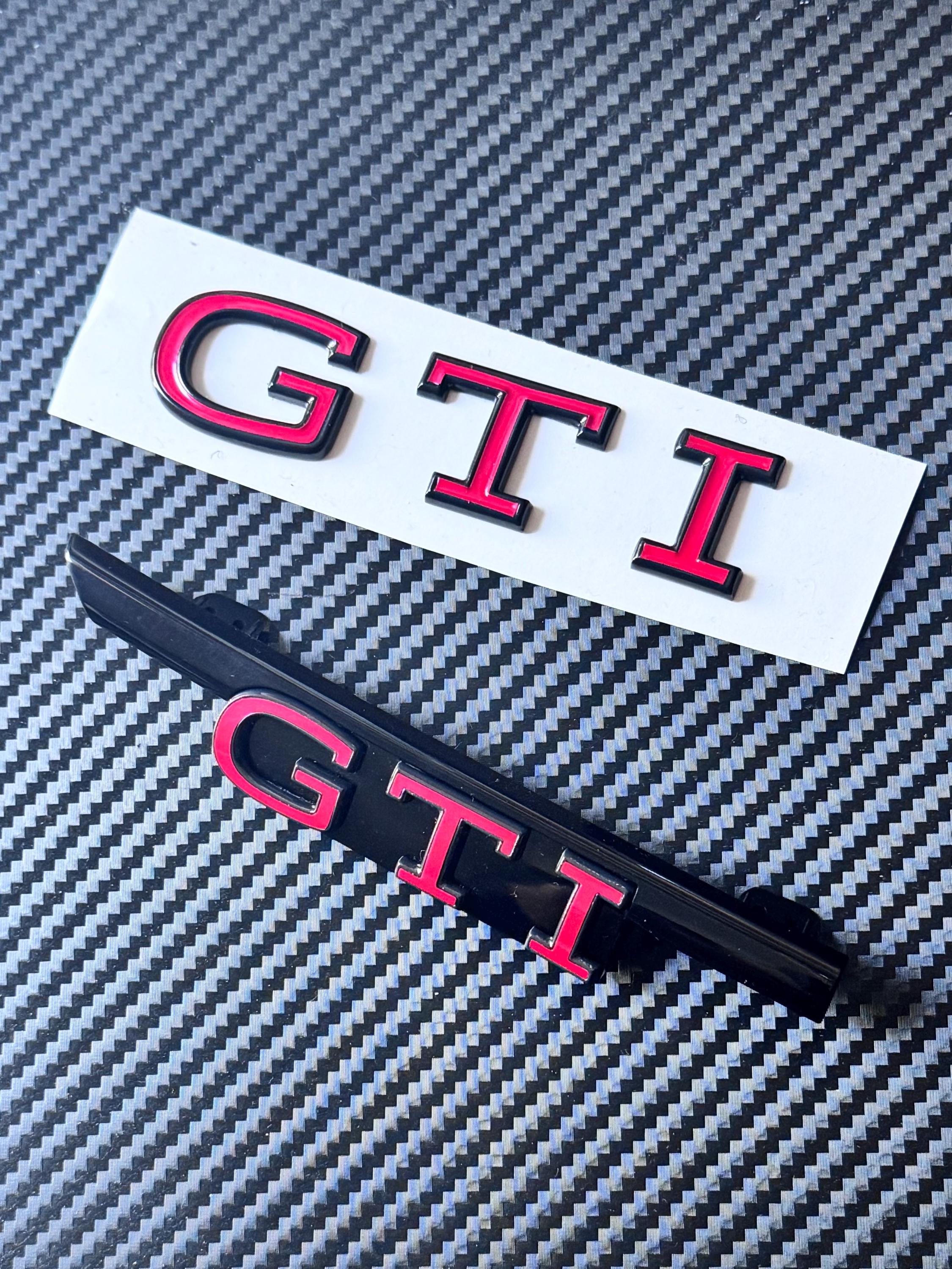 VW Golf 8 GTI Facelift Logo, Emblem Set in Black Edition Black / Grey  Tornado Rot. Original Volkswagen Teile